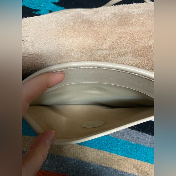 (NWOT)Hunt Club cream all leather crossbody - Picture 7 of 10